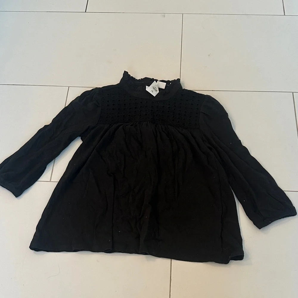 Gap girls Black Long Sleeve Blouse eyelet 10 NWT
